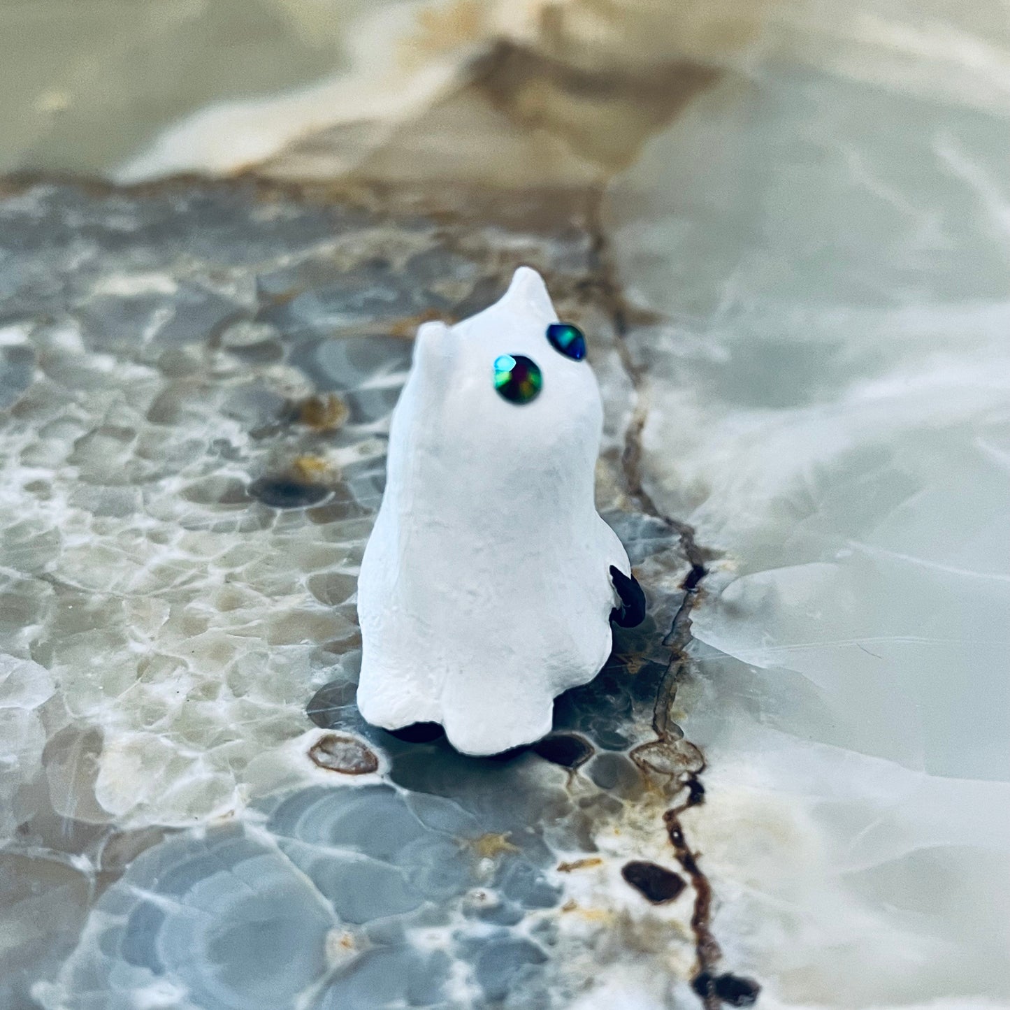 Tiny Boo-Kitty