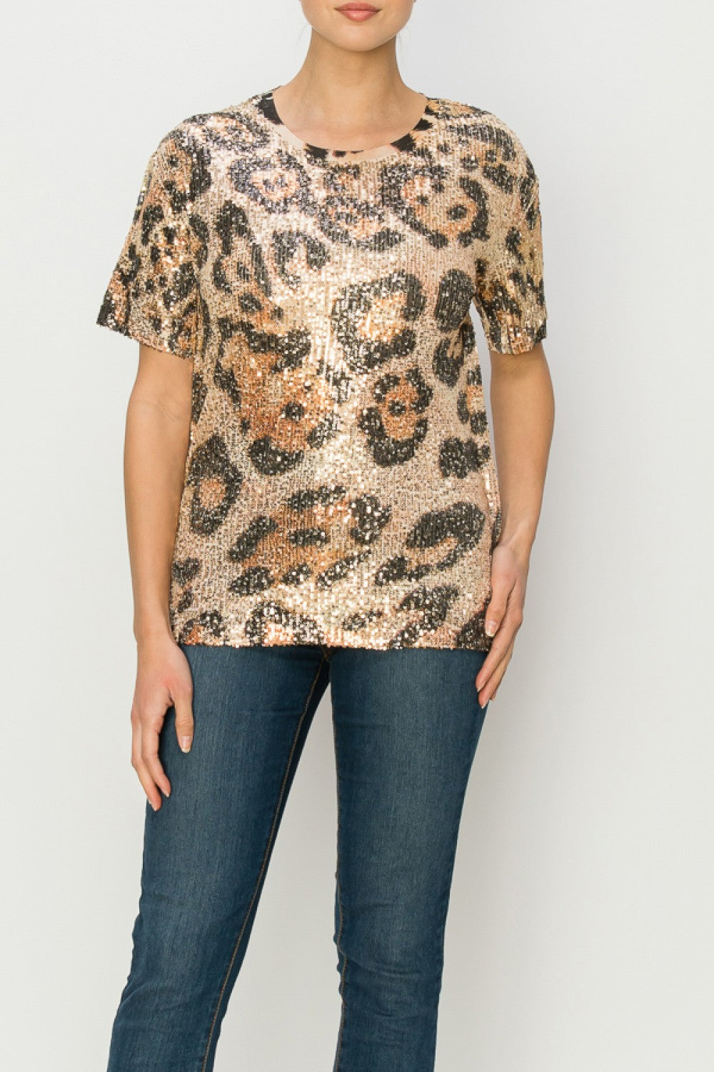 SEQUIN SHORT SLEEVE TOP WITH PRINT